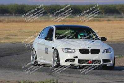 media/Sep-17-2023-Speed Ventures (Sun) [[7e780ba612]]/Red/Session 1 (Grapevine)/